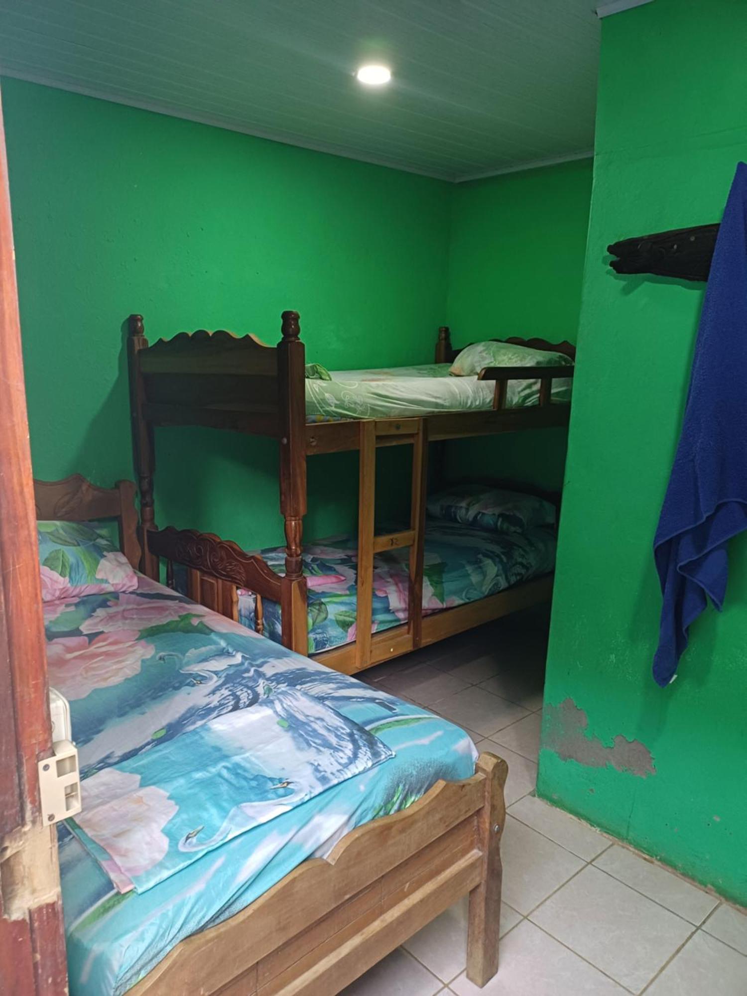 La Cascada Hostel & Restaurant ริวาส ภายนอก รูปภาพ