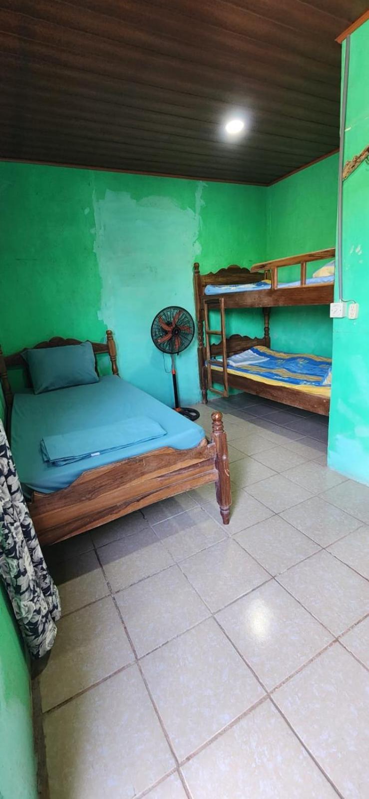 La Cascada Hostel & Restaurant ริวาส ภายนอก รูปภาพ